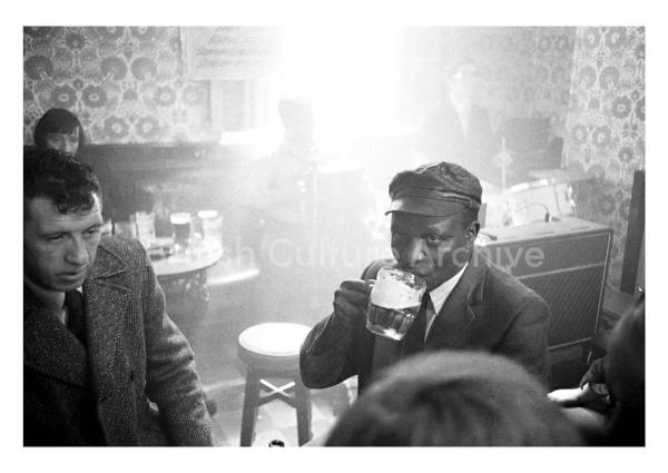 Sunday Afternoon in the Lord Nelson Salford, 1974 - Chris Hunt.