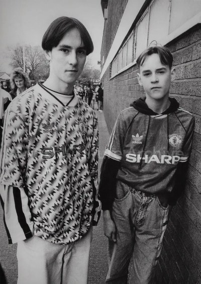 Manchester United Fans, Old Trafford, 1991 - Richard Davis - Print